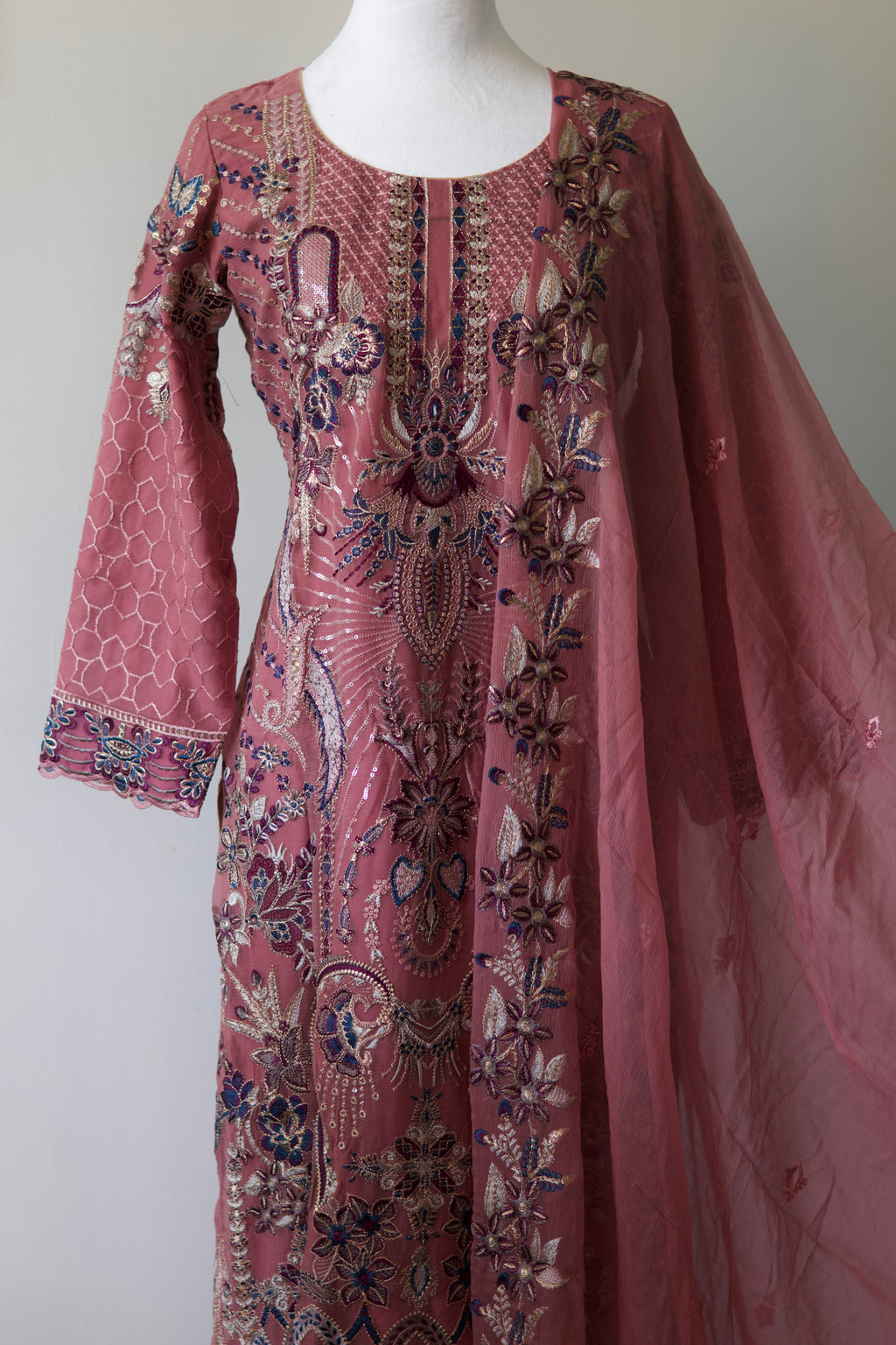 Noors Sajni |Embroidered Chiffon Salwar Kameez |