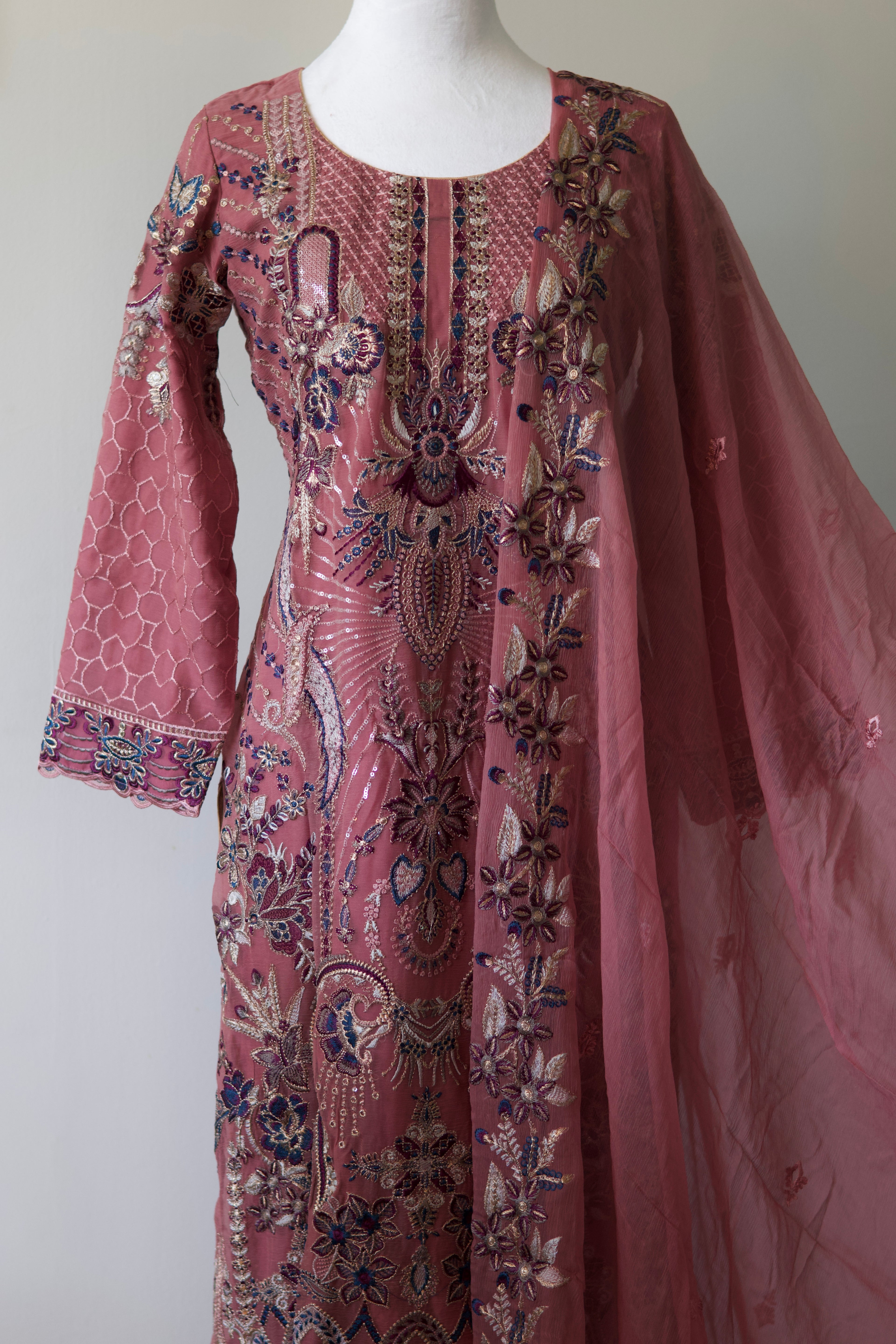 Noors Sajni |Embroidered Chiffon Salwar Kameez |