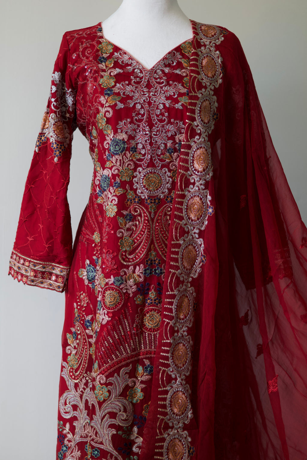 Noors Sajni | Embroidered Chiffon Salwar Kameez