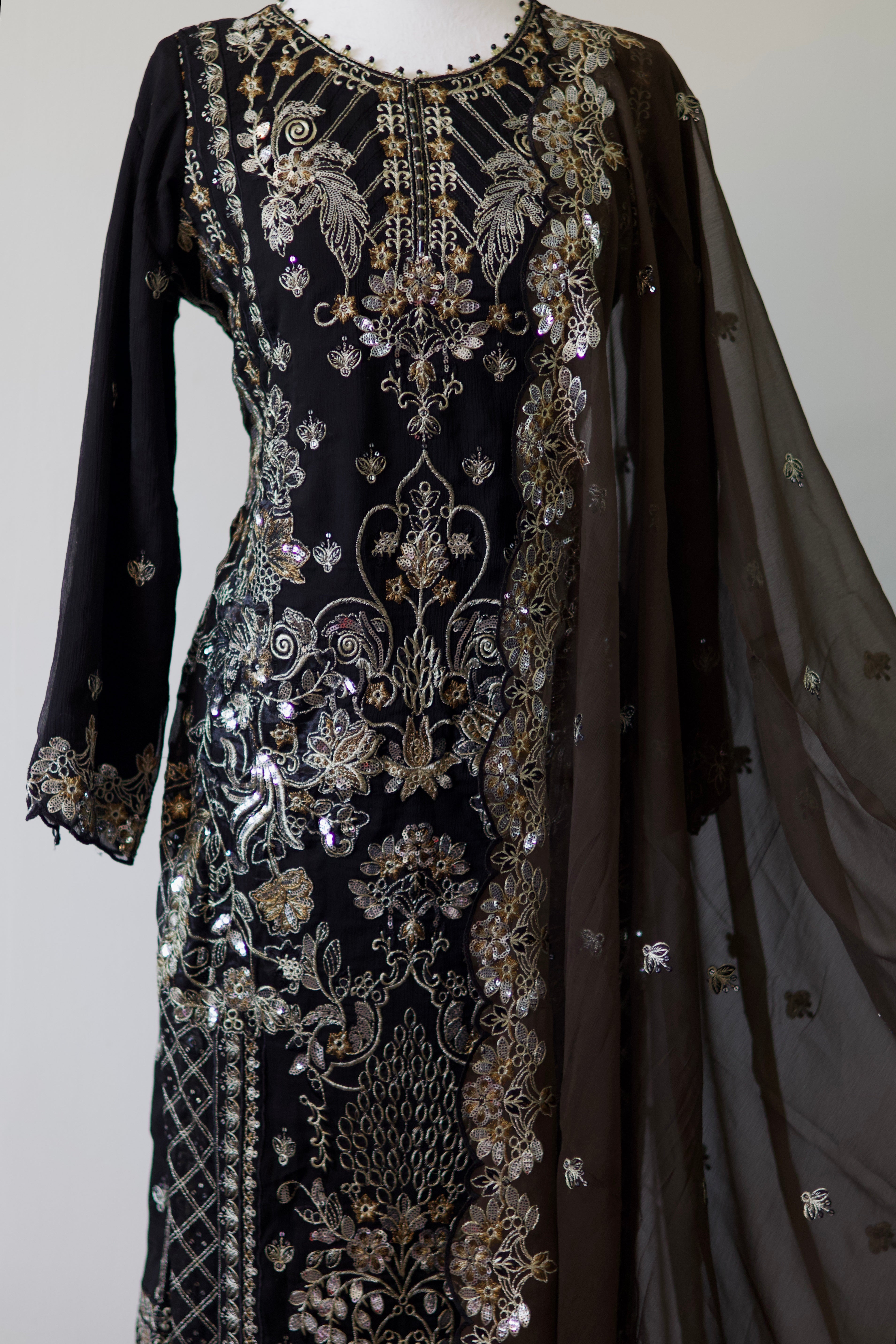 Noors Sajni | Embroidered Chiffon Salwar Kameez |