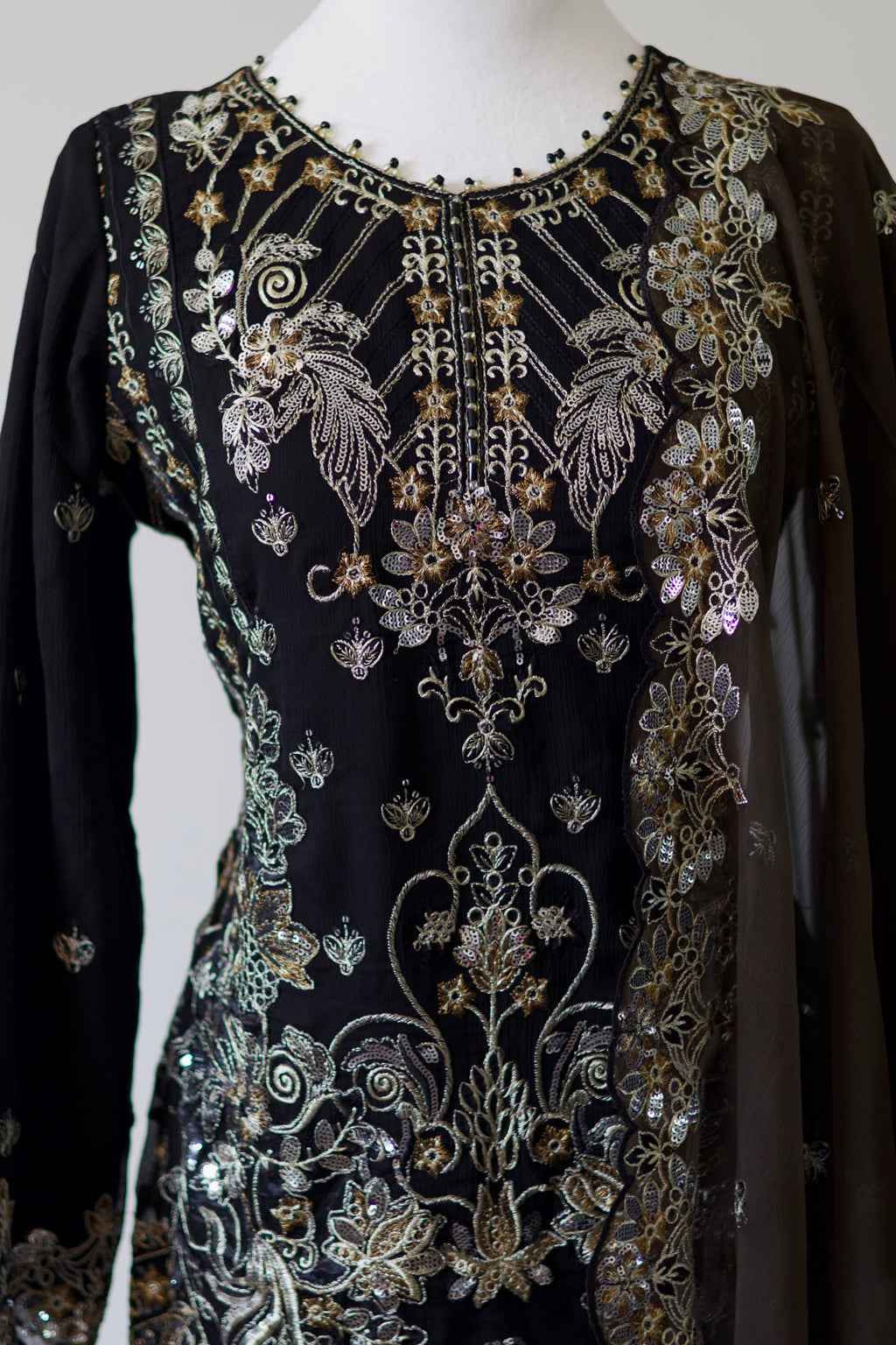 Noors Sajni | Embroidered Chiffon Salwar Kameez |