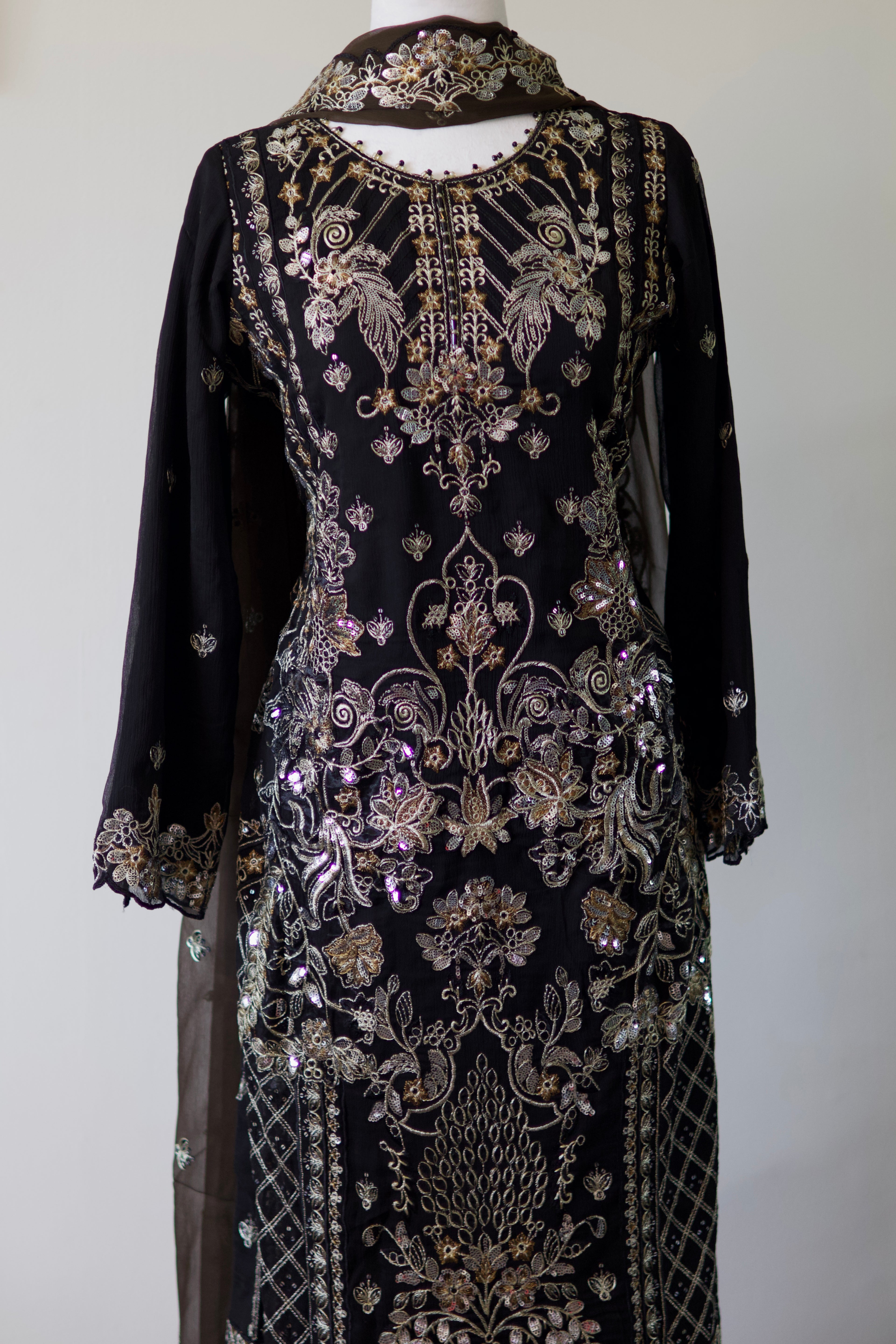 Noors Sajni | Embroidered Chiffon Salwar Kameez |