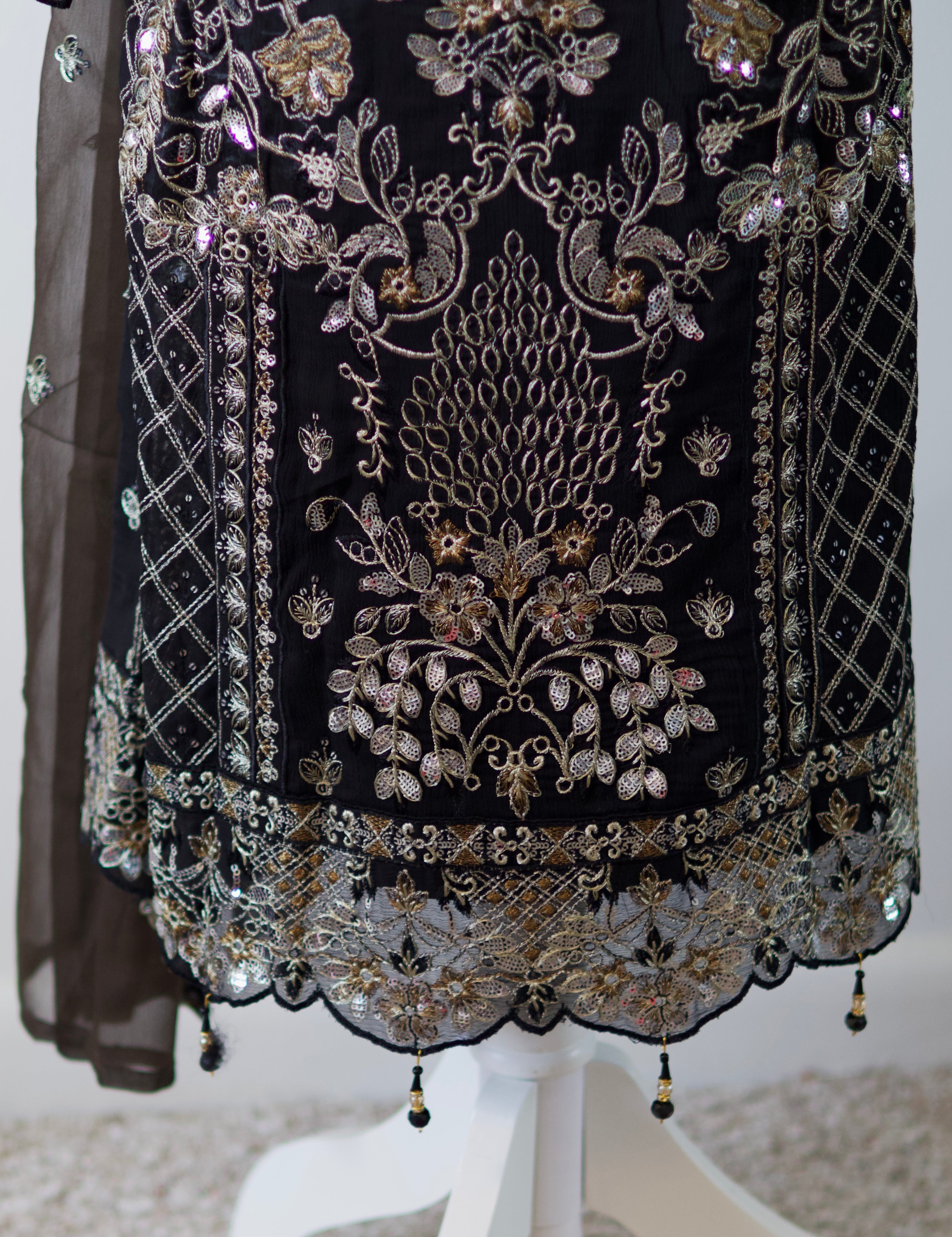 Noors Sajni | Embroidered Chiffon Salwar Kameez |