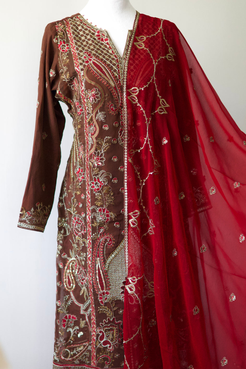 Noors Sajni | Embroidered Chiffon Salwar Kameez I