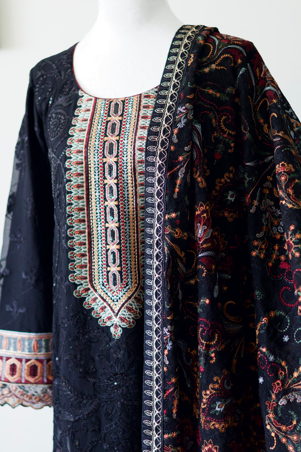 Dastaan By Ramsha | Embroidered Chiffon Salwar Kameez |