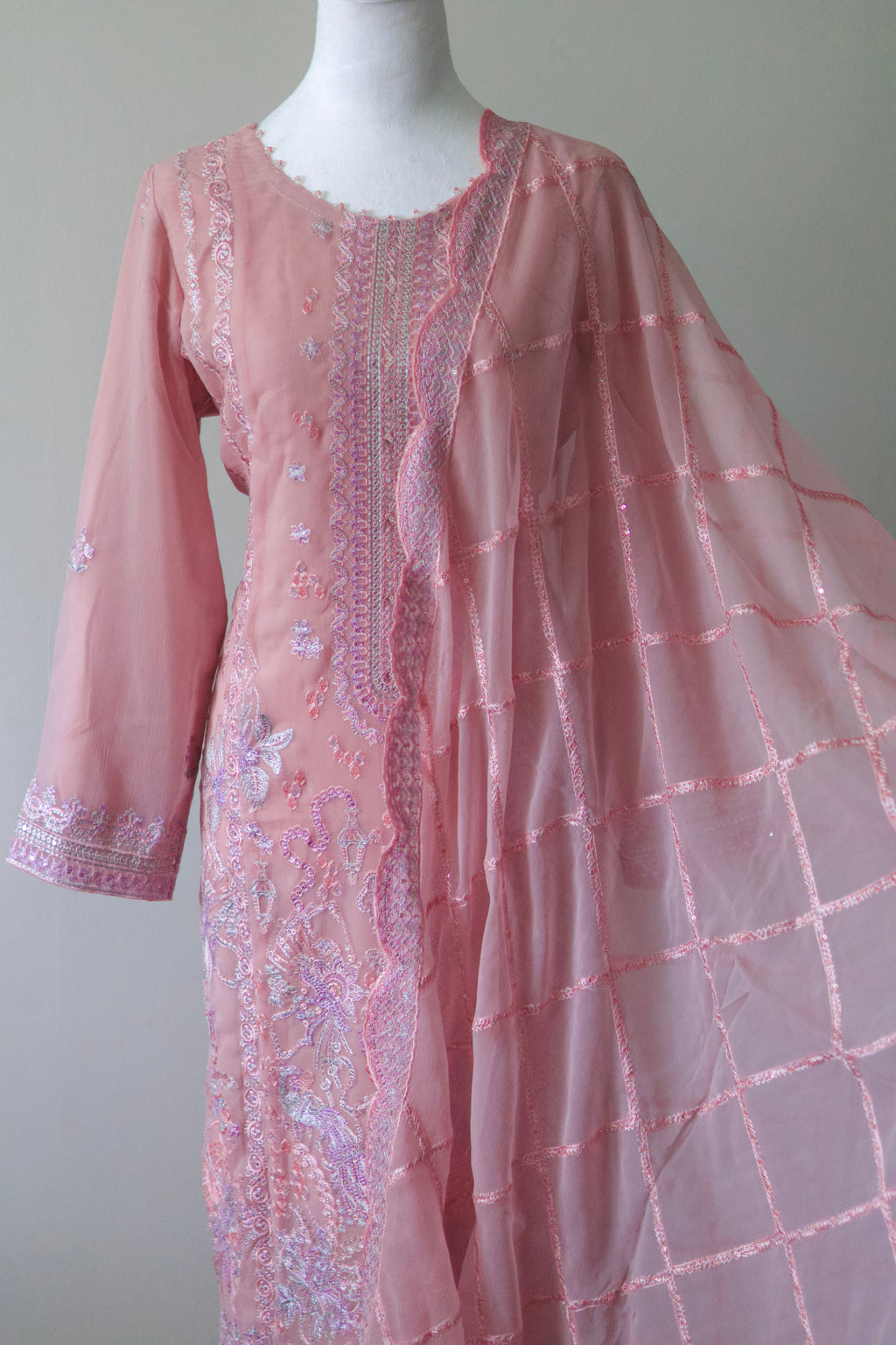 Noors Sajni | Embroidered Chiffon Salwar Kameez |